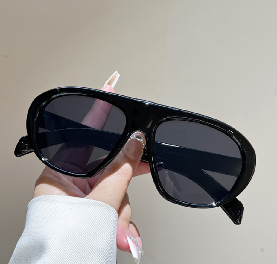 แว่นกันแดดนักบินทรงโอเวอร์ไซส์ - Luxury Zone บทวิจารณ์และราคา